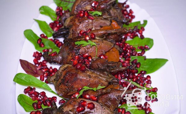 Вкусные перепела с грибами на сковороде на любой праздник фото к рецепту 3