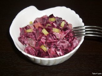 Салат из свеклы и огурцов
