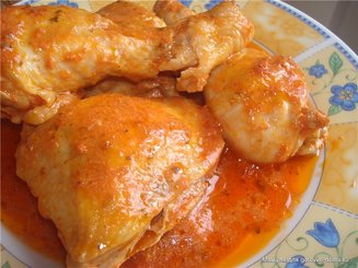 Курица в розовом соусе