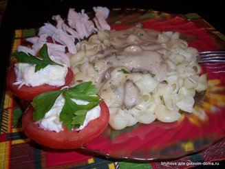 Макароны с молочным соусом и пряностями