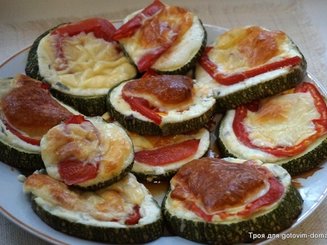 Кабачки с сыром и чесноком в духовке