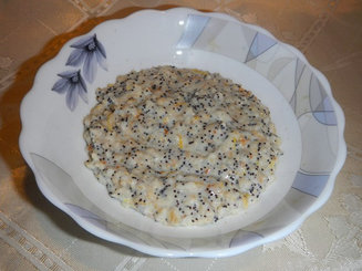 Маковая овсянка с лимоном