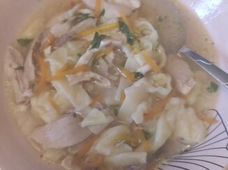 Аришта апур - куриный суп с лапшой