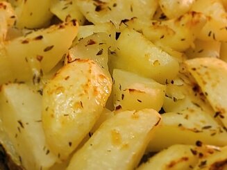 Картофель, запеченный с тимьяном