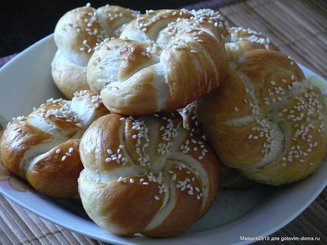 Немецкие булочки с секретом (Laugenbrötchen)