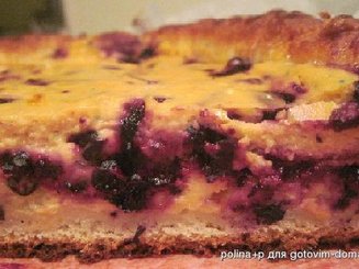Черничный пирог с творожной заливкой
