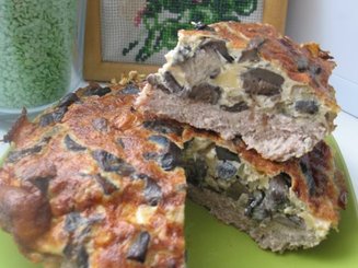 Куриное лукошко с грибным омлетом