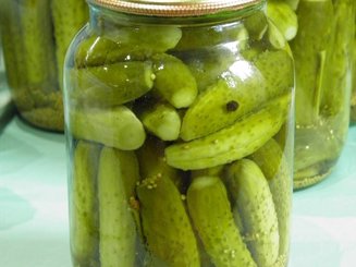 Маринованные огурчики  ( семейный рецепт )