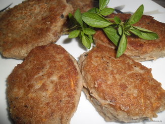 Постные котлеты с овощами и фасолью