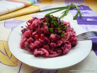 Красный мясной салат. Punane lihasalat