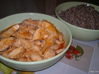 Гуляш из куриного филе