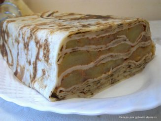 Блинный пирог с яблоками