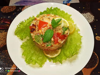 Као пад гай (Khao Pad Gai) Тайский жареный рис с курицей