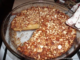 Пирог "Желтенький" с яблоками (на желтках)