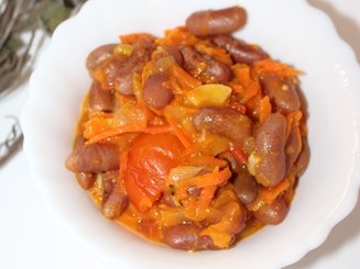 Фасоль "по-птичьи"(Fagioli all'uccelletta)