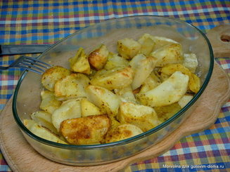 Картофель карри запечённый