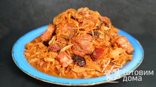 Бигос со свиными ребрами, квашеной и свежей капустой фото к рецепту 5