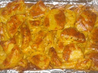 Картофель, запеченный под соусом