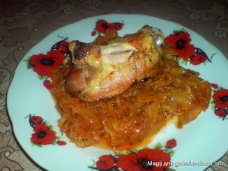 Капуста, запечённая в духовке с курочкой