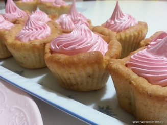 Корзиночки из творожного теста с брокколи