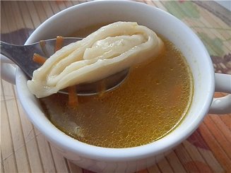 Суп с сырными рулетиками