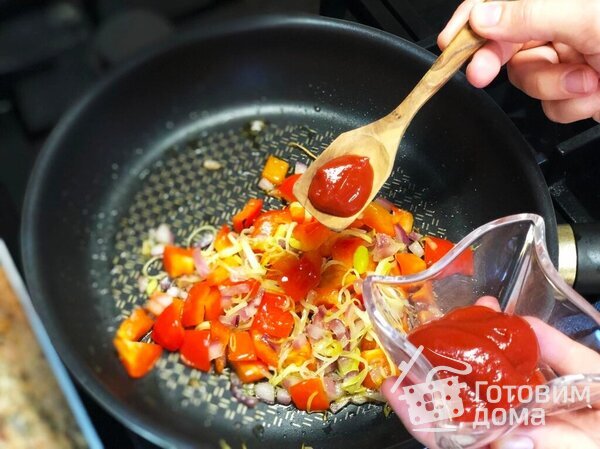 Сёмга на пару с фруктово-овощным соусом, приправленным кетчупом Махеевъ фото к рецепту 4