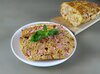 Закусочный кекс с вялеными томатами и копченой курицей
