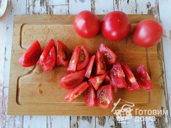 Необычный летний салатик из помидоров фото к рецепту 3