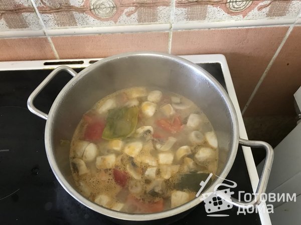Тайский суп «Том Ям» фото к рецепту 3