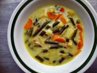 Суп из зеленой фасоли (ZUPA FASOLKOWA)