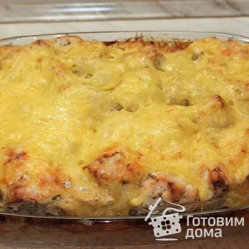 Запеканка из курицы и гречки с сырной корочкой