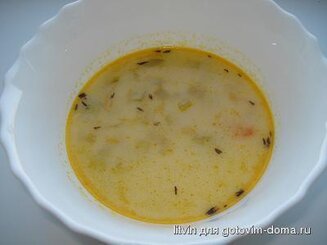 Суп с кабачками и сыром