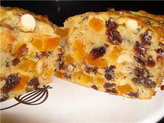 Кекс с орехами и сухофруктами от Aimé Pouly
