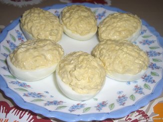 Яйца, фаршированные редькой