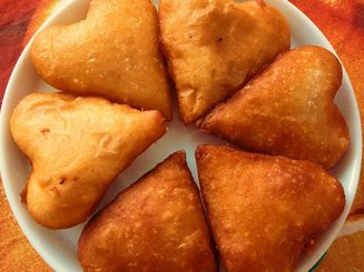 Хрустящие "сердечки" с сырной начинкой