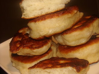 Пышные оладушки на дрожжах