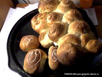 Сдобный хлеб с узором