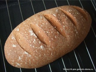 Деревенский ржаной хлеб на дрожжах