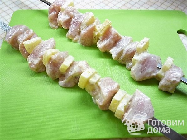 куриный шашлычок с ананасом на шпажках в духовке рецепт с фото. dd3f63c44f7bf8f56fb17032be724a5d m. куриный шашлычок с ананасом на шпажках в духовке рецепт с фото фото. куриный шашлычок с ананасом на шпажках в духовке рецепт с фото-dd3f63c44f7bf8f56fb17032be724a5d m. картинка куриный шашлычок с ананасом на шпажках в духовке рецепт с фото. картинка dd3f63c44f7bf8f56fb17032be724a5d m. Куриный шашлык на шпажках в духовке получается очень нежным и легким. Он подойдет даже тем, кто постоянно заботится о фигуре и следит за своим питанием. Поэтому мы собрали 12 аппетитных рецептов с разными маринадами и добавками!