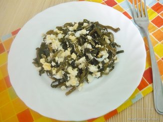 Салат из морской капусты