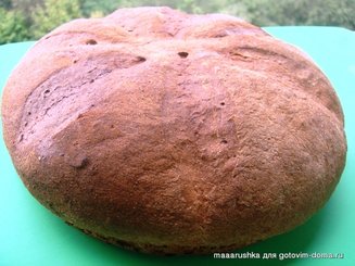 Деревенский ржаной хлеб на дрожжах