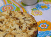 Пирог с яблоками, изюмом и орехами