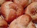 Немецкие булочки с секретом (Laugenbrötchen) от anacteicha Немецкие булочки с секретом (Laugenbrötchen) от anacteicha