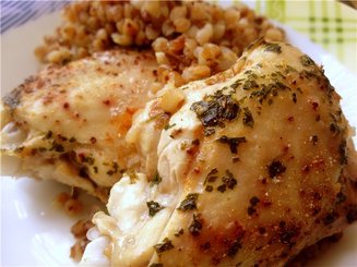 Курица с гречкой в духовке