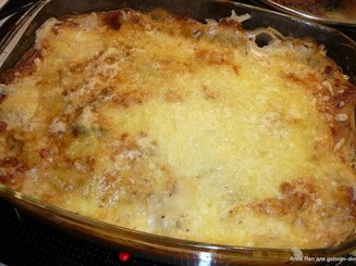 Цветная капуста,запеченная под соусом из порея