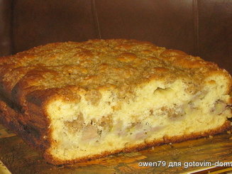 Бразильский банановый пирог («Cuca de Banana»)