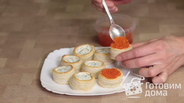 Бочонки с красной икрой – эффектная закуска для новогоднего стола фото к рецепту 3