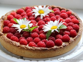 Малиновый тарт с заварным кремом