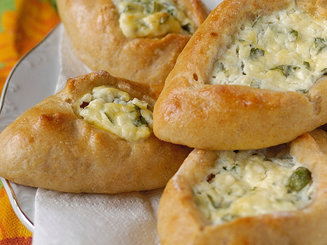 Открытые пирожки с сыром и зеленью