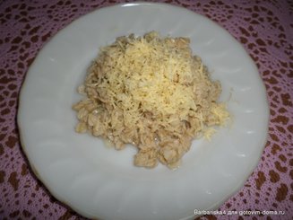 Овсяная каша со свежим шпинатом и сыром